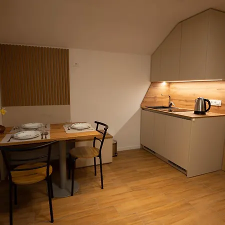 Ferienhaus Vineyard Majolka *