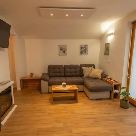 Vineyard Majolka Feriehus Novo Mesto